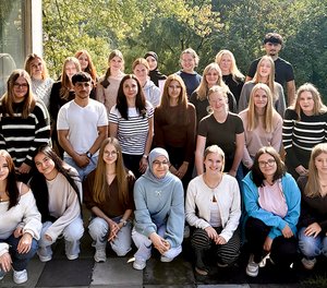 Die neuen Auszubildenden wurden an der Schule für Pflegeberufe am Kirchener Diakonie Klinikum herzlich willkommen geheißen. 